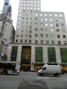 former Drey 680 5th Ave NY