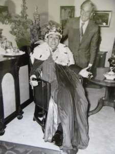 Peter C and R Lyndsay 1985