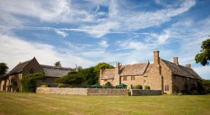 bailiffscourt-hotel-spa-exterior-photo